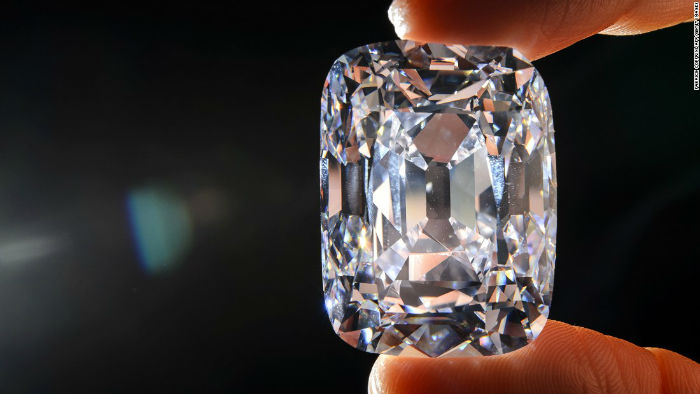 الماس 76.02 قیراطی Archduke Joseph با قدمت 400 ساله در سال 2012 میلادی باقیمت 21.5 میلیون دلار فروخته شد