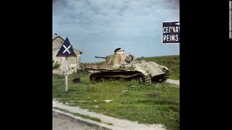 تانک Panther نیروهای آلمان که از کار افتاده – بلکژیک 1947 