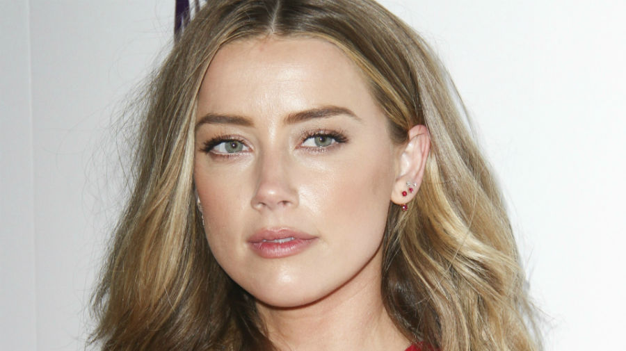 amber-heard-withdraws-temporary-spousal-support-request-to-prove-she-is-not-after-money-w900-h600