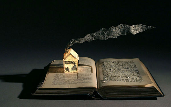 illuminated-book-sculpture-su-blackwell-38-57ee49d14530c__700-w600
