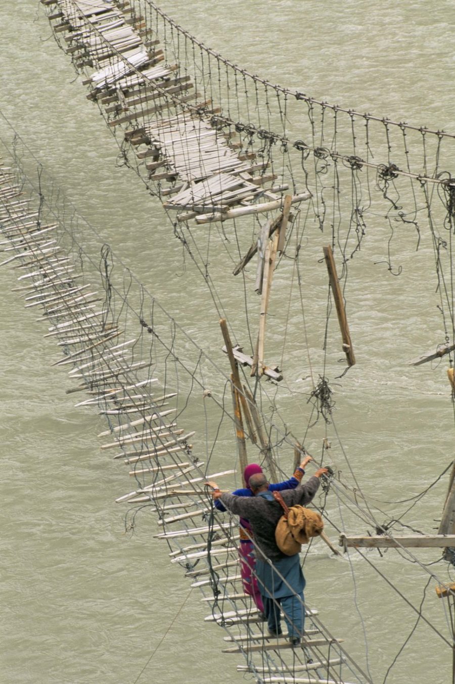Swinging bridges, near Passu, Bojal, Pakistan, Asia