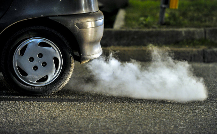 cars-cause-air-pollution-w700