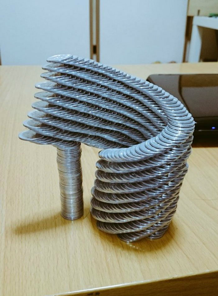 coin-stacking-gravity-thumbtani-japan-13a-w700