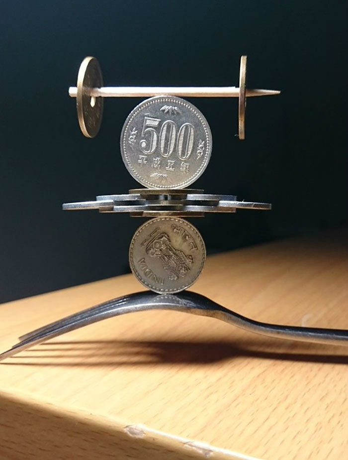 coin-stacking-gravity-thumbtani-japan-18-w700