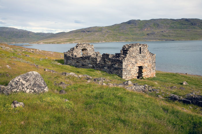 250915-ruins-of-Hvalsey-Church-Greenland-w700