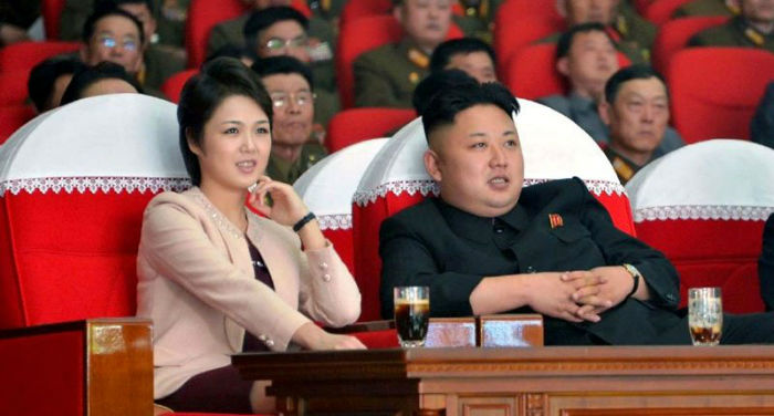 North-Korean-leader-Kim-Jong-Un-and-his-wife-Ri-Sol-Ju-800x430-w700