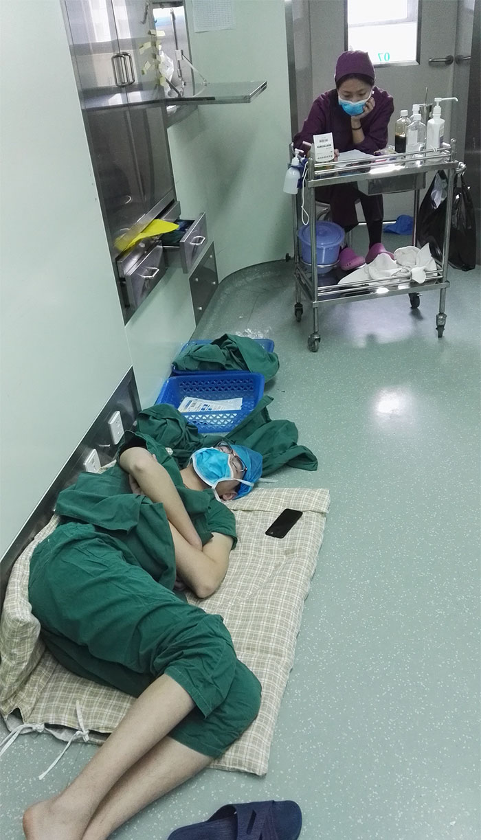 doctor-surgeon-hero-sleeping-hospital-floor-1-58e732758412e__700