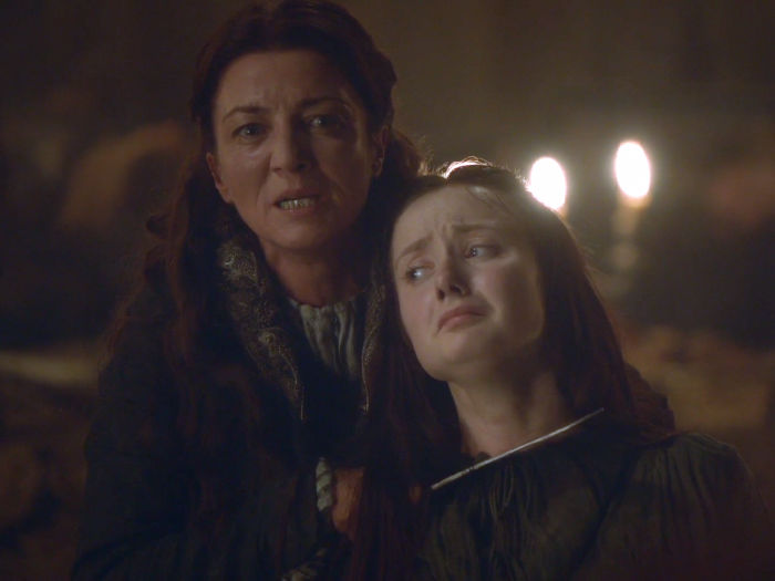 michelle-fairley-played-robbs-mother-catelyn-who-was-the-last-person-killed-at-the-red-wedding-w700