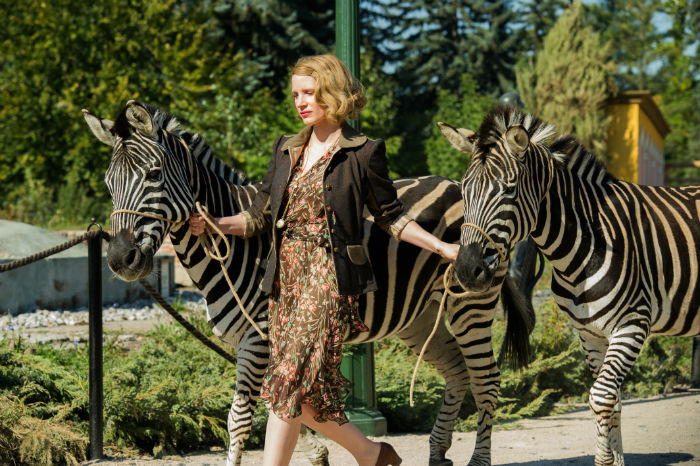 the-zookeepers-wife-jessica-chastain1-w700