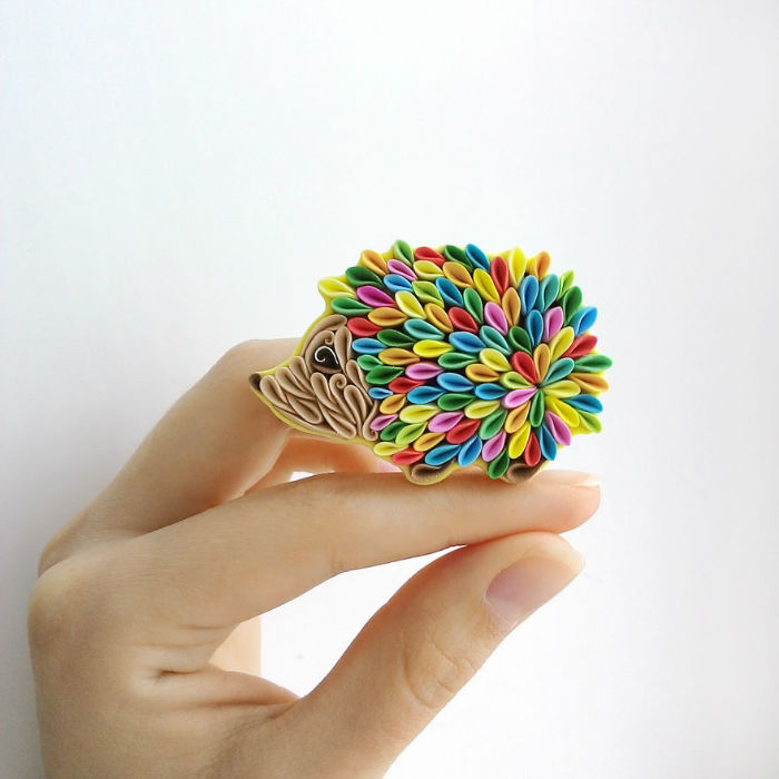 I-make-jewelry-from-polymer-clay-in-unusual-style-592c2d4b1a1cf__880-w700