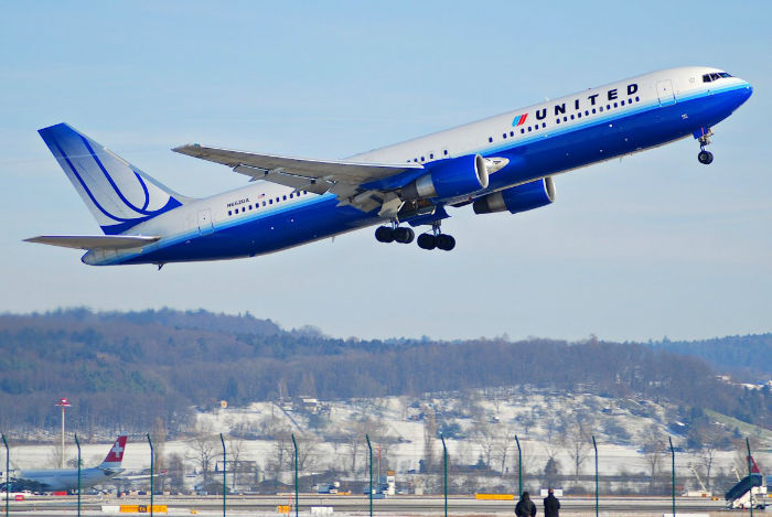 the-boeing-777s-journey-began-in-october-of-1990-with-an-order-from-united-airlines-for-a-twin-engine-wide-body-airliner-larger-than-boeings-767-w700