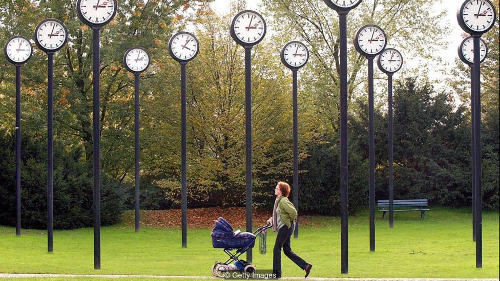 A walk in Dusseldorf's Clock Park