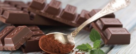 Dark-chocolate-and-cocoa-why-theyre-good-for-you-1500x1000