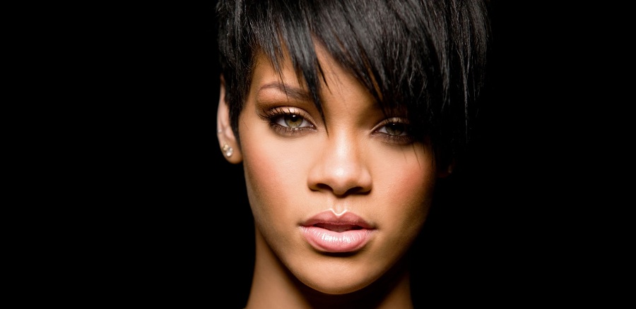 Rihanna-04.03.2016ANDREW