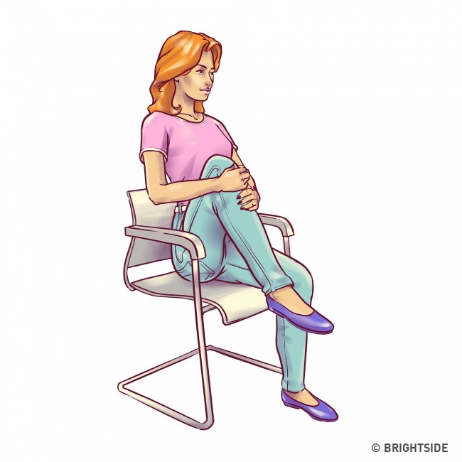 نتیجه تصویری برای ۶ روش موثر برای آب کردن چربی شکم و پلهو وقتی روی صندلی نشسته اید