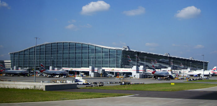 فرودگاه بین المللی
