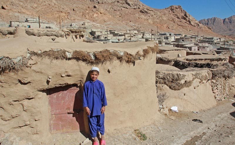 ماخونیک؛ لی‌لی‌ پوت ایران و یکی از هفت روستای شگفت‌ انگیز جهان