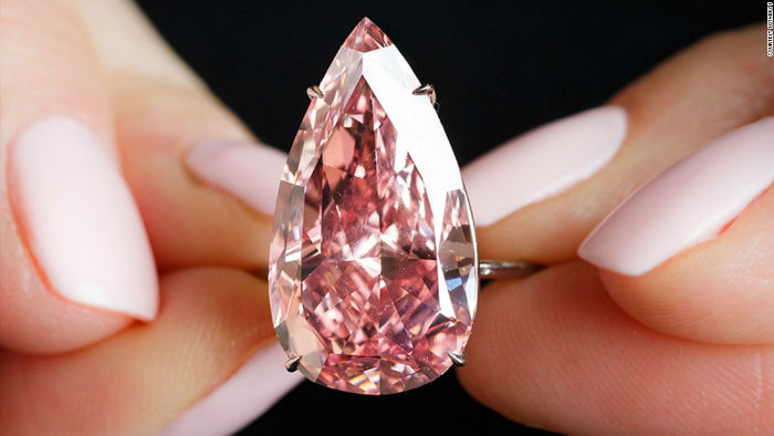 "The Unique Pink" بزرگ‌ترین الماس اشکی شکل به رنگ صورتی است