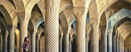 علاقه عجیب دختر چینی به لباس ایرانی + عکس