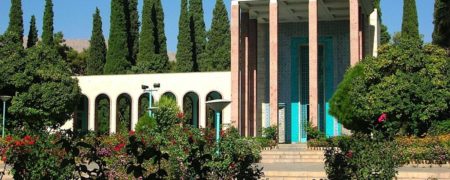 معرفی کتاب: حکایت در حکایت