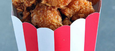 خوشمزه روز: پاپ کورن مرغ با پنیر چدار [تماشا کنید]