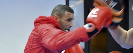 مزاحمت جنسی و بازداشت یک بوکسور