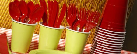 استفاده از ظروف پلاستیکی در فرانسه ممنوع شد