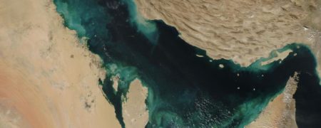هواپیمایی عمان برای استفاده از نام خلیج فارس در نقشه هایش از اعراب عذرخواهی کرد