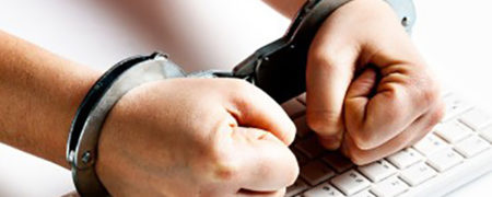 نوجوان ۱۵ ساله، ۱۰۰۰ اکانت را هک کرد