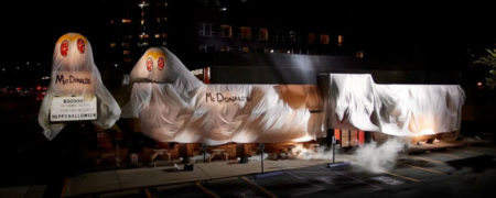 شوخی بسیار جالب برگر کینگ با مک دونالد به مناسبت جشن هالووین [تماشا کنید]