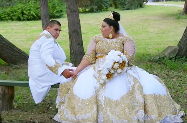 لباس عروس ۱۹ ساله اهل اسلواکی ۷۰۰ میلیون تومان ارزش دارد