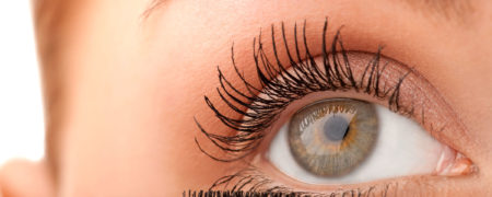 ۱۰ راهکار کم هزینه آرایش کردن که گریمورهای حرفه ای از آن استفاده می کنند