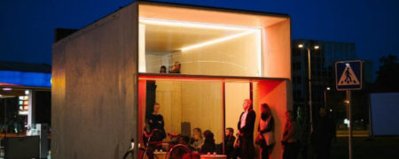 کوچک اما جادار؛ نگاهی به خانه ۱۳۳ هزار دلاری که می تواند به مکان های مختلف حمل شود