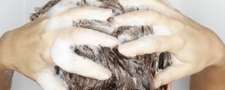 آقایان چه زمانی باید موهای خود را بشویند؟ [تماشا کنید-زیرنویس فارسی]