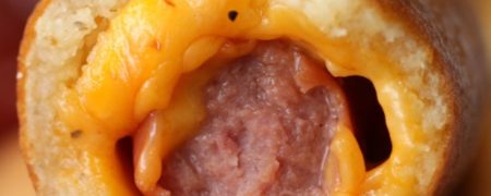 خوشمزه روز: کورن داگ پنیری [تماشا کنید]