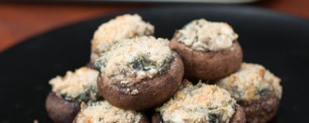 خوشمزه روز: قارچ شکم پر با پنیر و اسفناج [تماشا کنید]