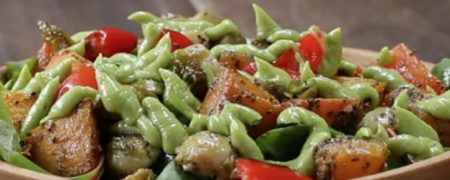 خوشمزه روز: سالاد سبزیجات سرخ شده [تماشا کنید]