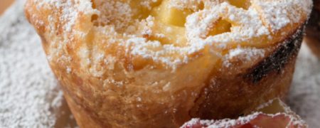 خوشمزه روز: اشترودل سیب و وانیل [تماشا کنید]