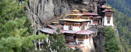 خانه هایی عجیب که در غیرممکن ترین مکان ها ساخته شده اند