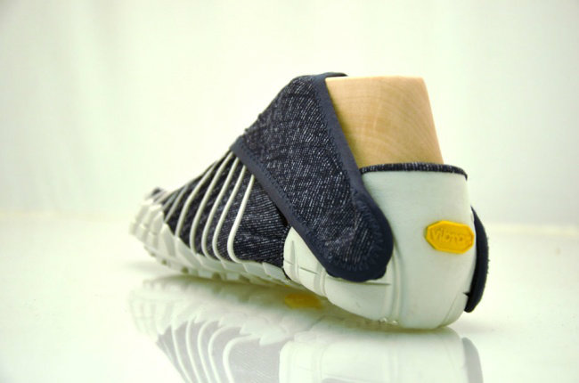 122405-r3l8t8d-650-japanese-inspired-wrap-around-shoes-furoshiki-vibram-5-w700