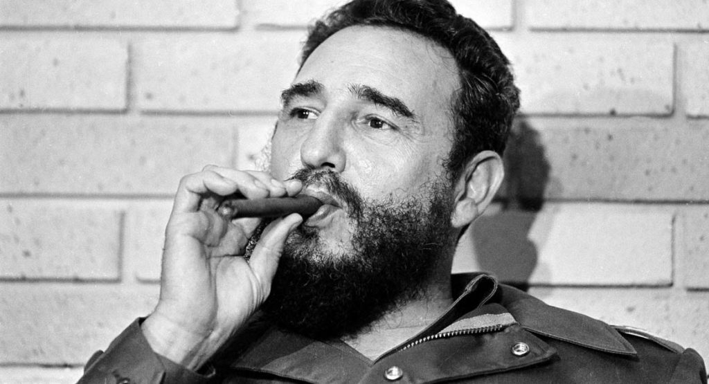 فیدل کاسترو رهبر کوبا در سن ۹۰ سالگی درگذشت