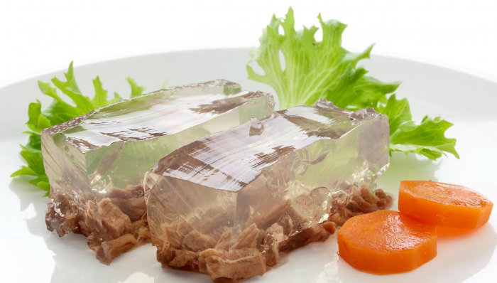 beef-aspic-on-white-plate-w700