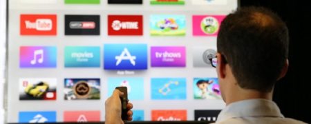 شما بیش از یک سال از عمر خود را صرف عوض کرن کانال های تلویزیون می کنید