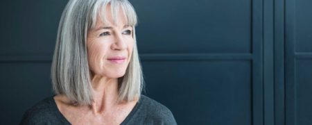 تجارب جدیدی که با رنگ نکردن موهای سفید خود، به دست خواهید آورد