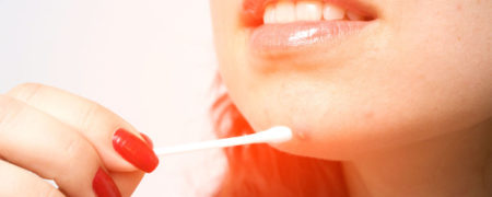 چگونه در منزل و دقیقا به روش متخصصان پوست، جوش صورت مان را خالی کنیم؟