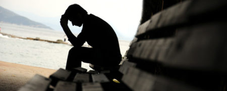 چگونه «افسردگی بالینی» و احساس غم و اندوه را از هم تشخیص دهیم؟