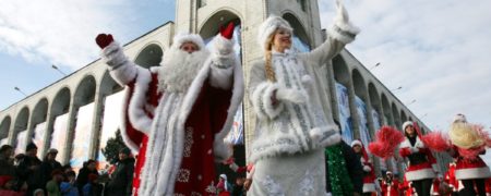 مردم در گوشه و کنار جهان تعطیلات سال نوی میلادی را چگونه جشن می گیرند؟