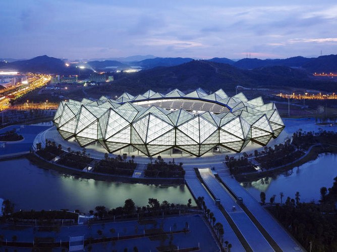 تصاویر عجیب ترین و شگفت انگیزترین سقف های تعبیه شده در استادیوم های ورزشی جهان [بخش دوم]