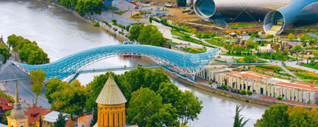 نگاهی به مقصدهای گردشگری در پایتخت رنگارنگ گرجستان