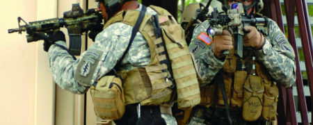 مجموعه تصاویر جالبی که شباهت های قابل توجه نیروهای ویژه آمریکایی و روسی را نشان می دهند